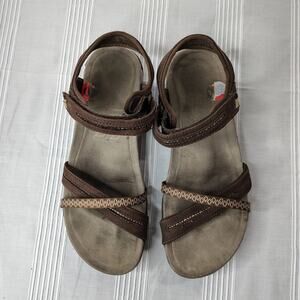 Merrell Dark Earth Sandals Women's Size‎ 10 Dark Brown Casual Beach Summer Fall